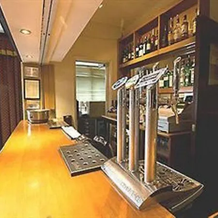 Warren Lodge 