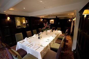 Warren Hotel 3*